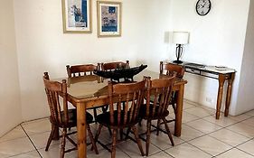 2 Bedroom Ocean View - Alexandria Apartments -Alexandra Headland