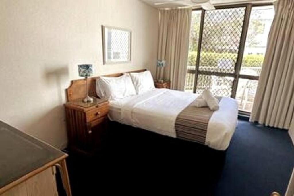 2 Bedroom Ocean View - Alexandria Apartments -Alexandra Headland Maroochydore Exterior photo